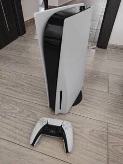 Playstation 5 s mechanikou