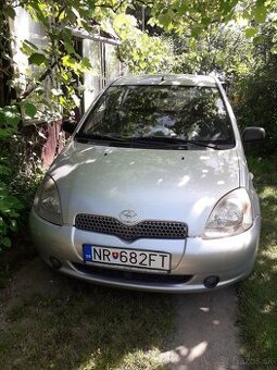 Toyota yaris 1300