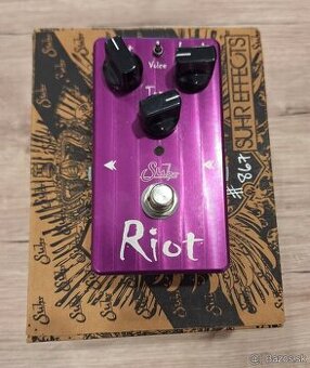 Gitarový efekt Suhr Riot