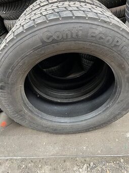 Predám pneu 295/60R22,5