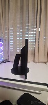Lenovo monitor
