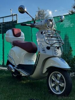 PREDAM KRASNY SKUTER VESPA PRIMAVERA 125ie 3V