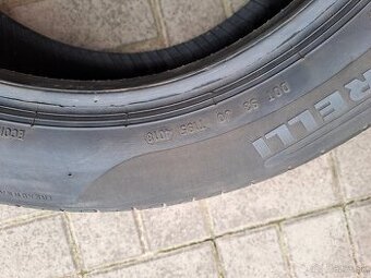 Pirelli Cinturato P7 215/55R17 letná 1ks