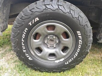 BF Goodrich Allterain T/A 255/70R16