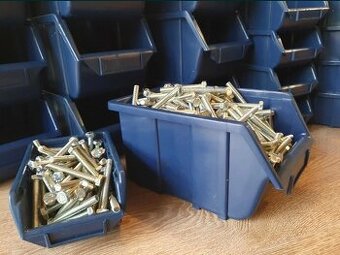 Plastové prepravky skladové