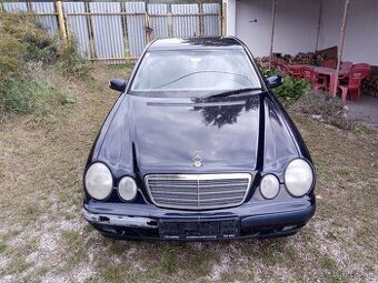 Mercedes E2,2cdi