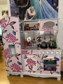 Detská kuchyňka + veľa príslušenstva