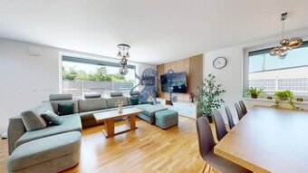 Nadštandardný 5-izbový rodinný dom v Záhorskej Bystrici – Or