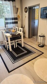 PREDAJ - 2 izbový byt zrekonštruovaný a zariadený - PREŠOV