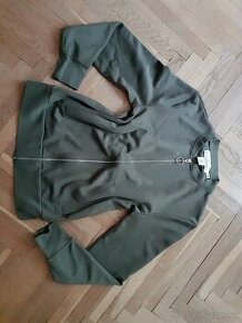 Zelená khaki mikina XS značky H&M