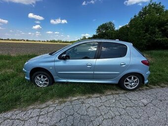 Peugeot 206 - 1