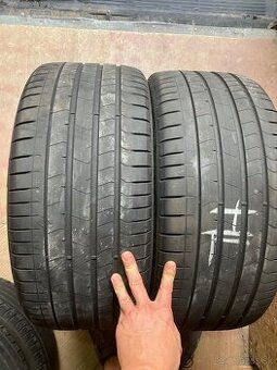 Pirelli 255/35 R19 letné