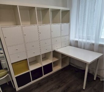 IKEA 5x5 zostava so stolom KALAX LINNMON