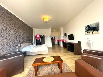 Apartmánový byt s veľkou terasou. (F495-111-ANMi)