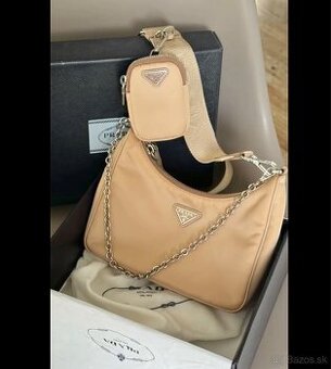 Prada nylonová kabelka