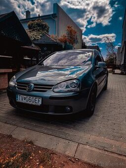 Volkswagen Golf 5 1.9tdi 77KW 5Q