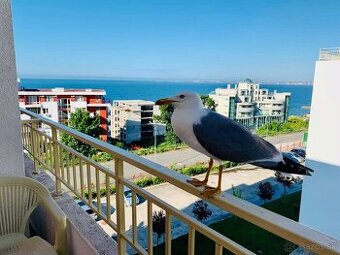 Predám Priestranný apartmán s výhľadom na more Bulharsko