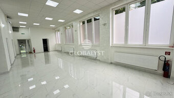 Prestížne obchodné priestory 160 a 200 m2 - v centre Prešova