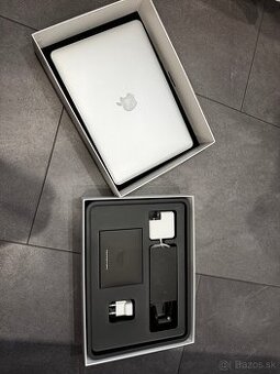 MacBook Air 13" (2014)