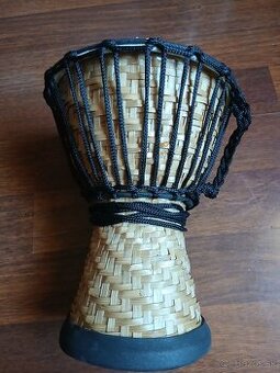 Bambusove djembe