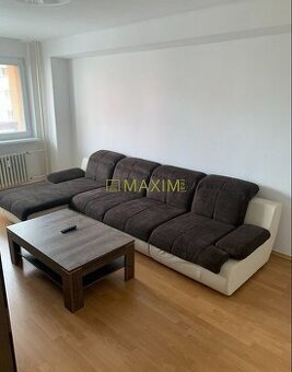 Ponúkame na predaj 2- izbový byt na Nobelovej ulici v Bratis