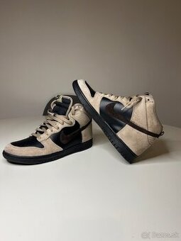 NIKE HIGH KHAKI VELVET BROWN