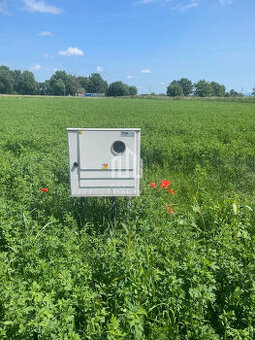 Stavebný pozemok 1000m2 na okraji obce, VESELÉ pri Piešťanoc
