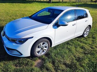 Predam VW Golf 8 Life 2.0 TDI