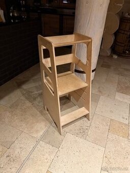 Učiaca veža Montessori nastaviteľná