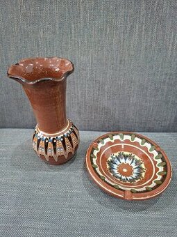 KERAMIKA-VÁZA A POPOLNÍK