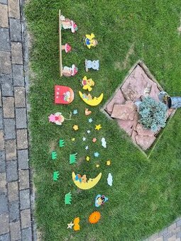 Detske doplnky na stenu, policka, 3x vesiak, 2x mesiac, hvie