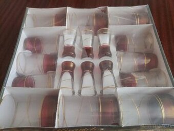 18-dielná sada pohárov