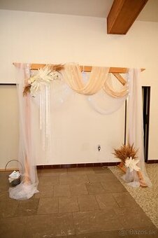 Drevená  slavobrána na prenájom