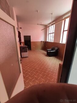 Predám multifunkčnú budovu v Banskej Štiavnici