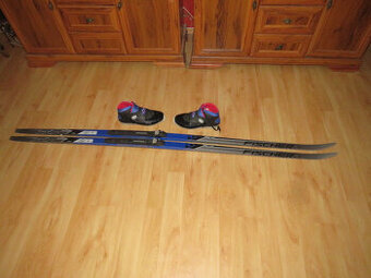 Predam bezkovy set,FISCHER,202 cm,SNS,c.44,supiny
