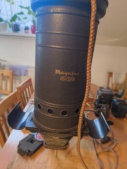 Vybavenie tmavej komory: Zväčšovák + príslušenstvo