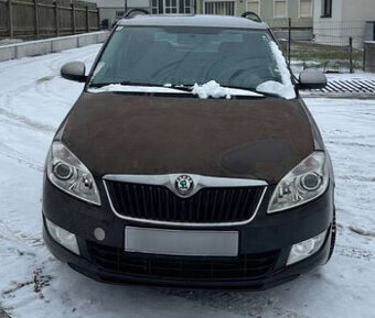 škoda fabia 2 predná kapota 2011