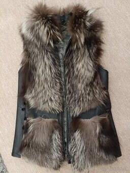 Vesta z líšky