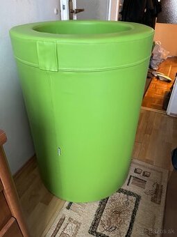 Rehabilitačný valec s otvorom