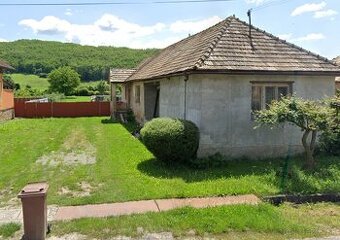 Predám rodinný dom s veľkým pozemkom v Kalonde