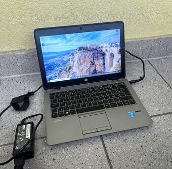 HP EliteBook 820 / i5 5200 / 8GB RAM / SSD + HDD / 12"