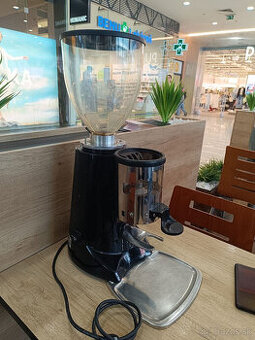 Mlynec na kavu Fiorenzato