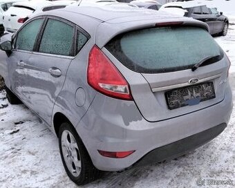 FORD FIESTA 1.2 2011 predám Motor SNJB, DVERE, PIATE DVERE,