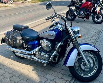 Honda Shadow VT750C