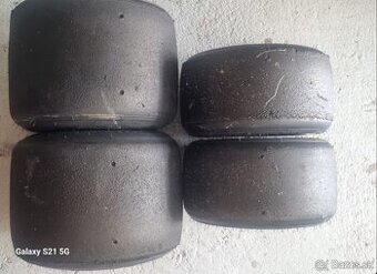 Motokára. Pneumatiky na motokáru