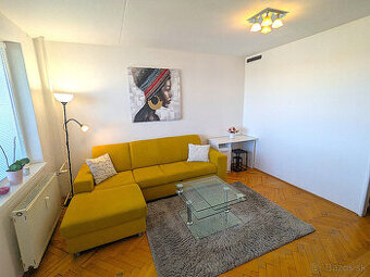 Veľký 1 izbový byt, Nad jazerom, Levočská, 50 m², OV, 2x LO