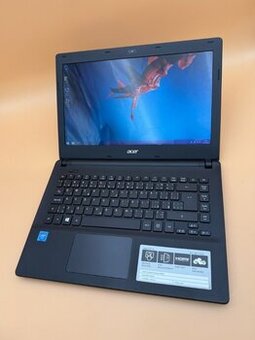 Acer Aspire Intel Celeron N3050 / 4GB RAM / 250GB HDD