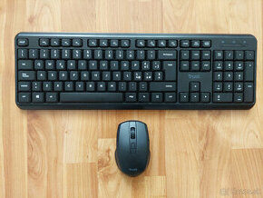SET Bezdrôtová klávesnica Trust s myškou