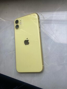 iPhone 11