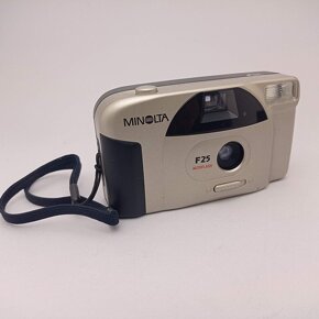 Fotoaparát na kinofilm MINOLTA F25